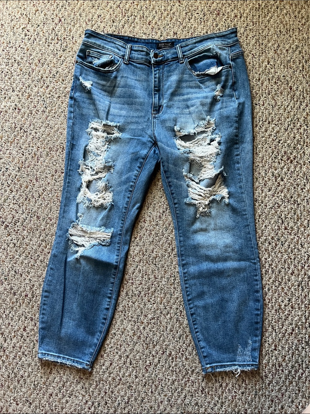 Judy Blue Light Blue Distressed Boyfriend Jeans